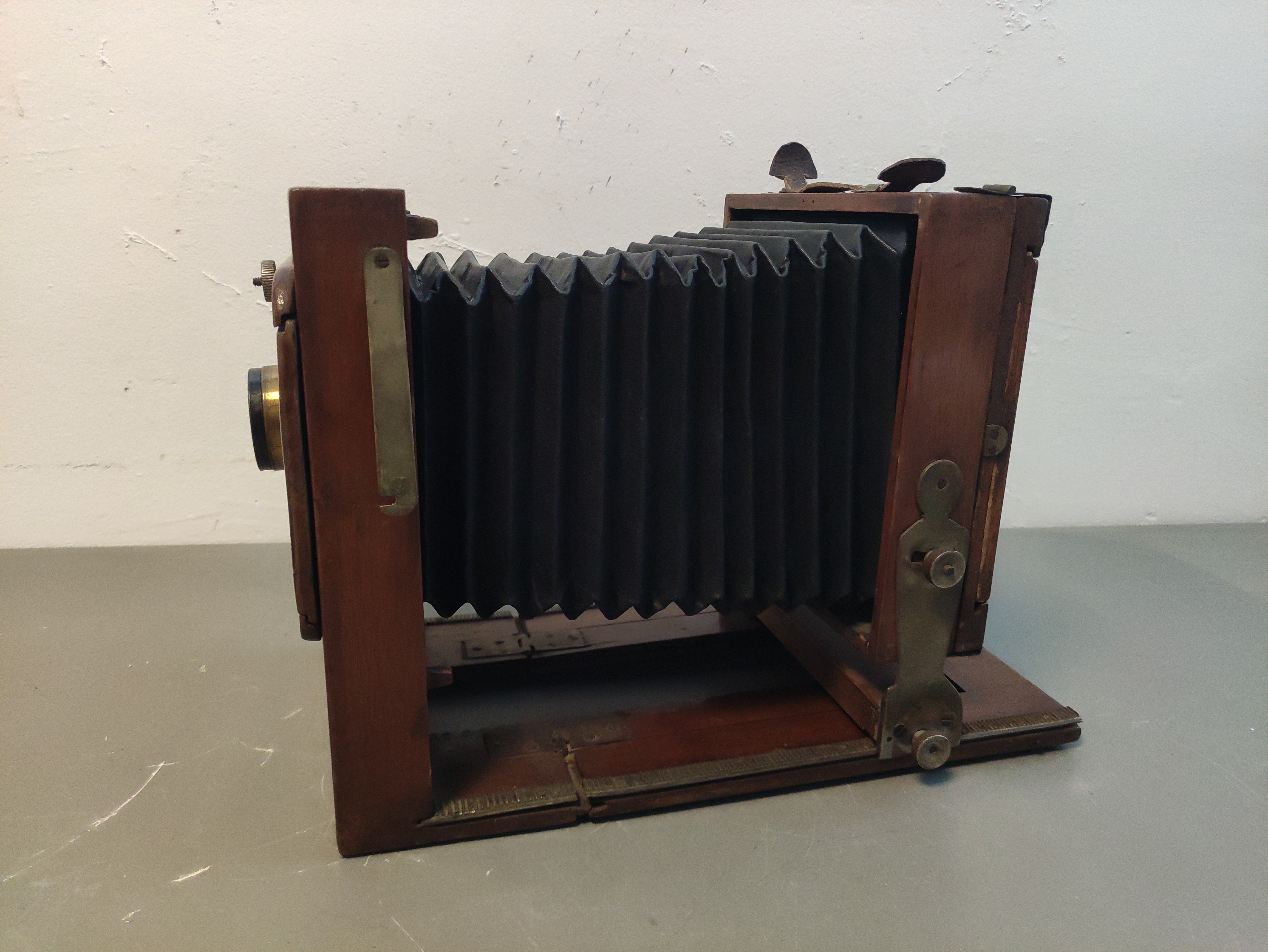 camara foto fuelle portatil madera 29x22x39 1u